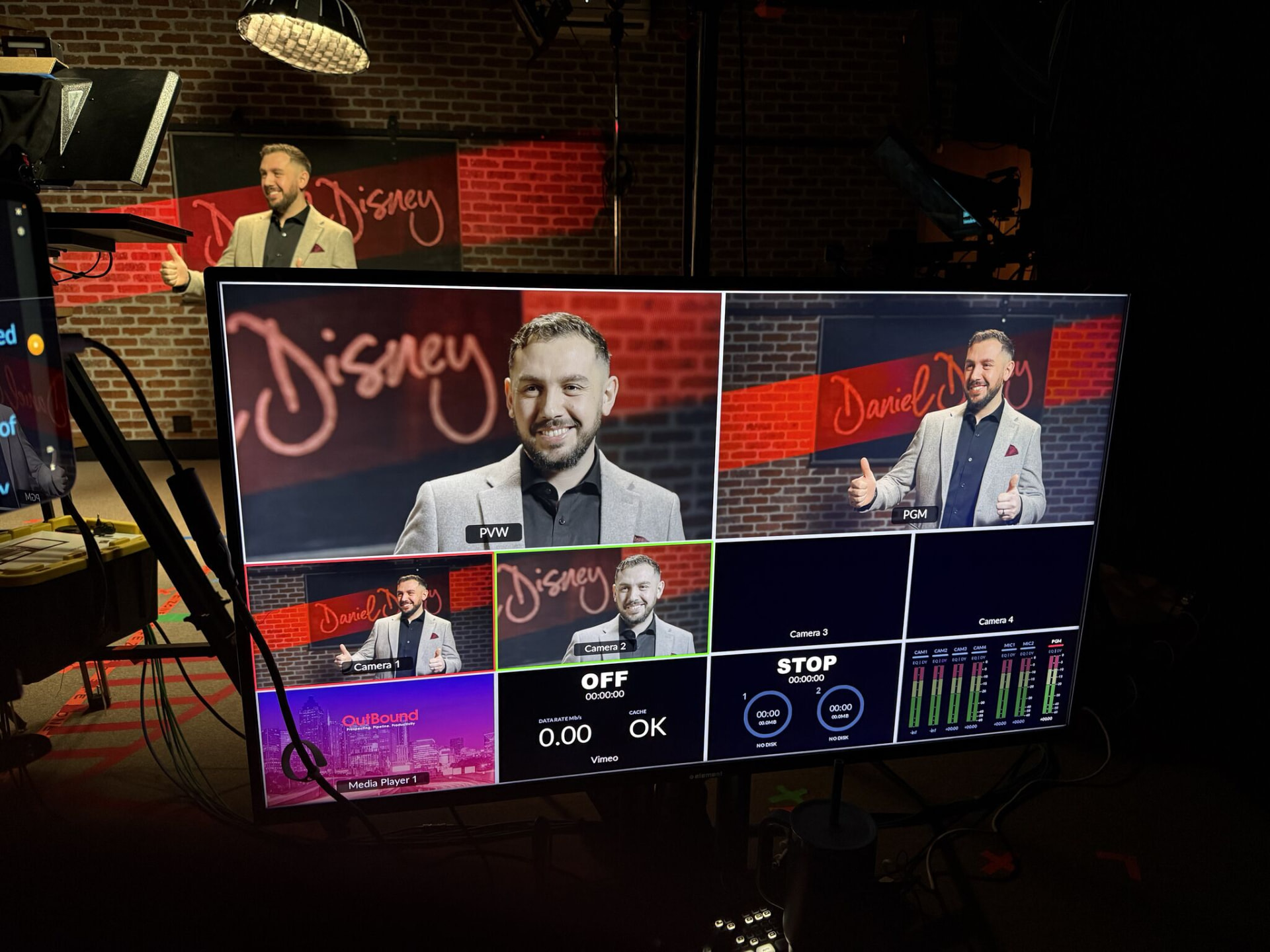 Daniel Disney presenting LinkedIn training in a recording studio